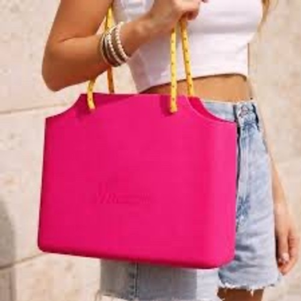 Sol de Janeiro Neon Pink Rubber Beach Tote Bag Rope Handles Waterproof Silicone